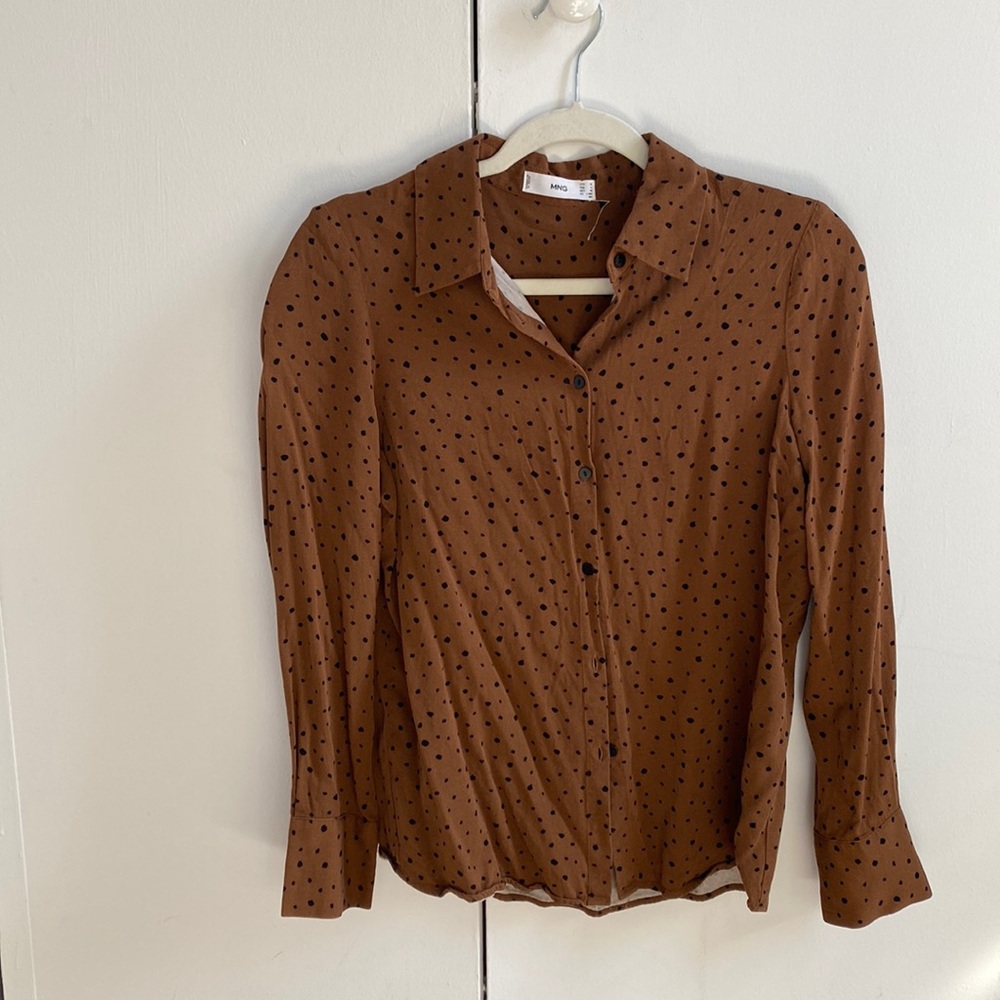 MNG brown spotted button down